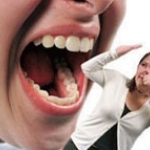 Hôi miệng do đâu?