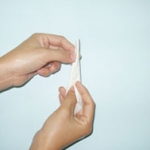 Hướng dẫn cách chăm sóc trẻ bị ho cảm tại nhà 