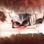 Nha sĩ có thể mắc bệnh khi hành nghề